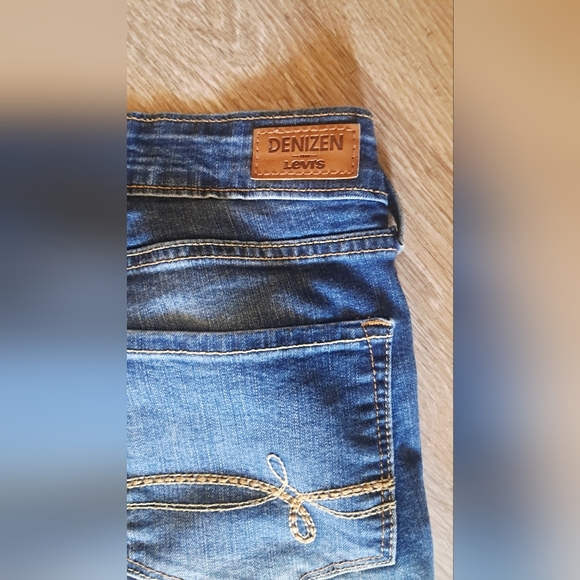 Levi's Size 9 Women's Distressed Skinny Jeans - Dark Blue - Picture 12 of 16